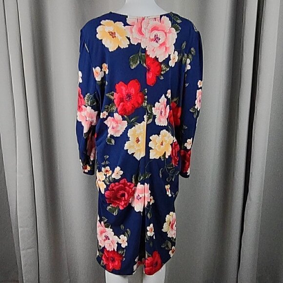 DEREK HEART NAVY BLUE FLORAL DRESS RUCHED SIDES AND FRONT. SIZE 3X - Picture 7 of 14